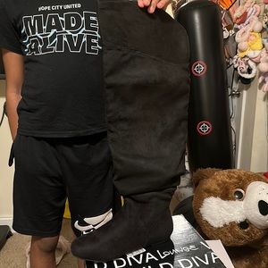 Boot Season is right around the corner. Blk boot style Kalisa. New It’s Fashion